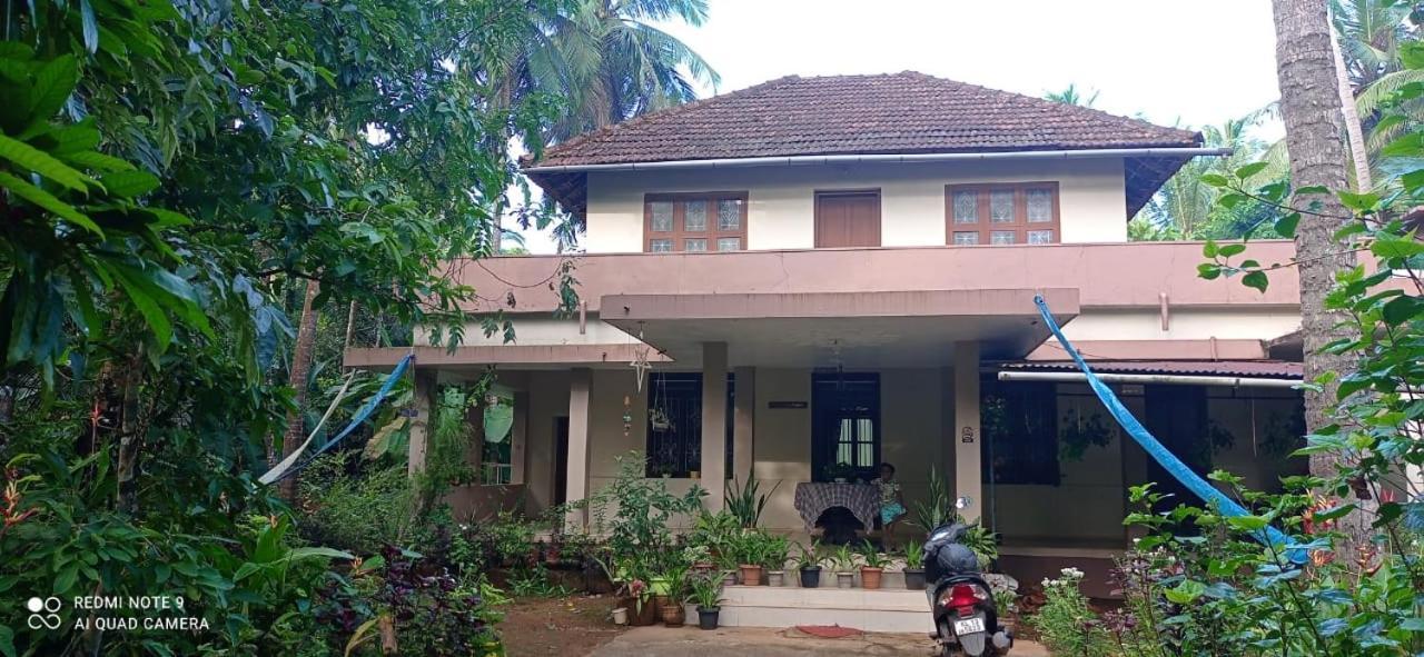 Narayanalayam-Vintage Retreat-Homestay & Rest'Inn 坎努尔 外观 照片